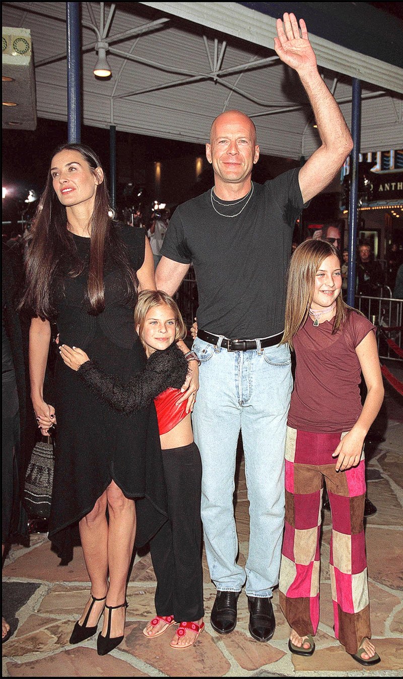 Friendly-Exes--Demi-Moore-and-Bruce-Willis--Amicable-Post-Split-Relationship-Through-the-Years -539