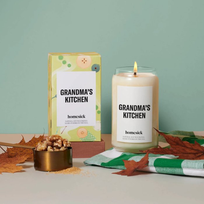 Grandma's kitchen candle
