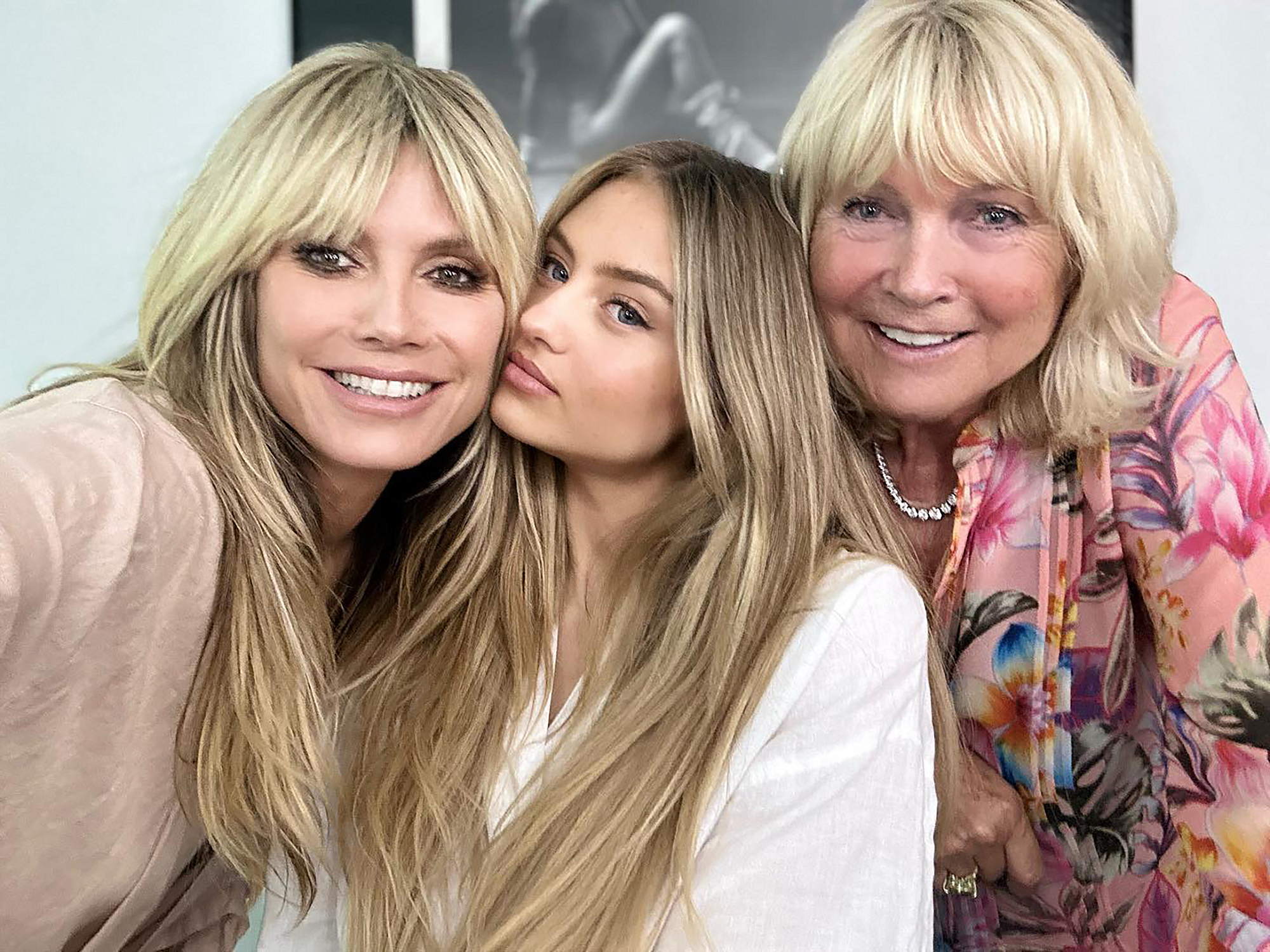 Heidi Klum Shares Rare Photo With Mother and Daughter Leni image