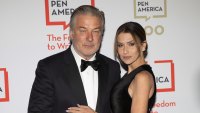 希拉莉亚·鲍德温 (Hilaria Baldwin) 承认,有时她必须成为丈夫亚历克·鲍德温 (Alec Baldwin) 的母亲