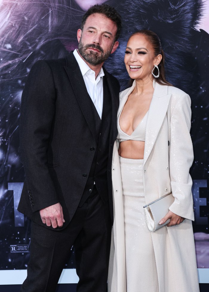 Jennifer Lopez and Ben Affleck Buy 60 Million Mansion in Beverly Hills