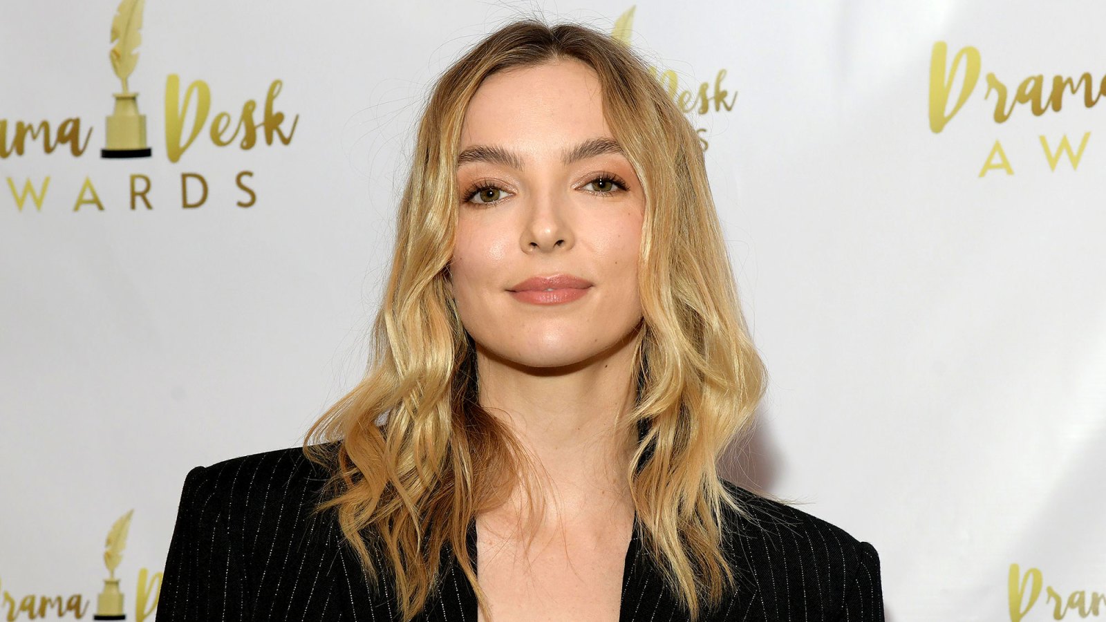 Jodie Comer Leaves 'Prima Facie' Broadway Performance After 10 Minutes, Says She 'Can't Breathe' Amid NYC Air Crisis
