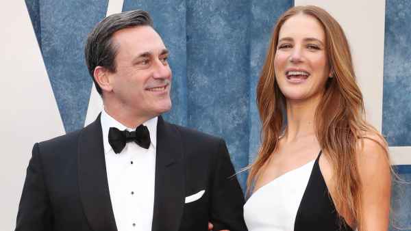 Jon Hamm and Wife Anna Osceola Are Thinking of Having Kids Soon After Wedding-213