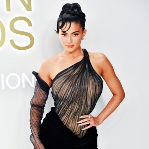 Kylie Jenner Gives Fans a Mini House Tour of Her Bar Room, Jokes ‘This Is Weird’ to Show