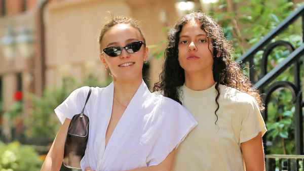 Lily-Rose Depp Cozies Up to Girlfriend 070 Shake
