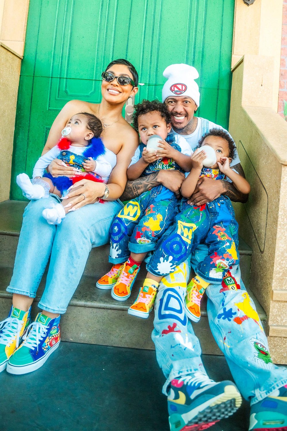 Nick-Cannon-and-Abby-De-La-Rosa-Celebrate-Twins-Zion-and-Zillion-s-2nd-Birthday-at-Sesame-Place-in-San-Diego--Photo-608