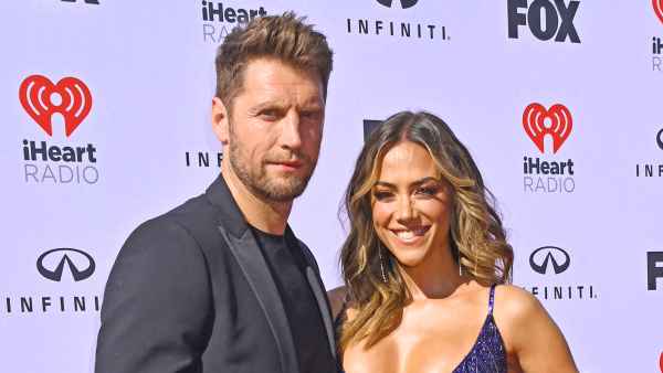 Pregnant Jana Kramer and Allan Russell Reveal Sex of 1st Child