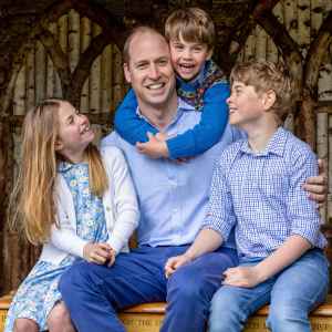 Prince William Poses With George, Charlotte, Louis for Father's Day Photo