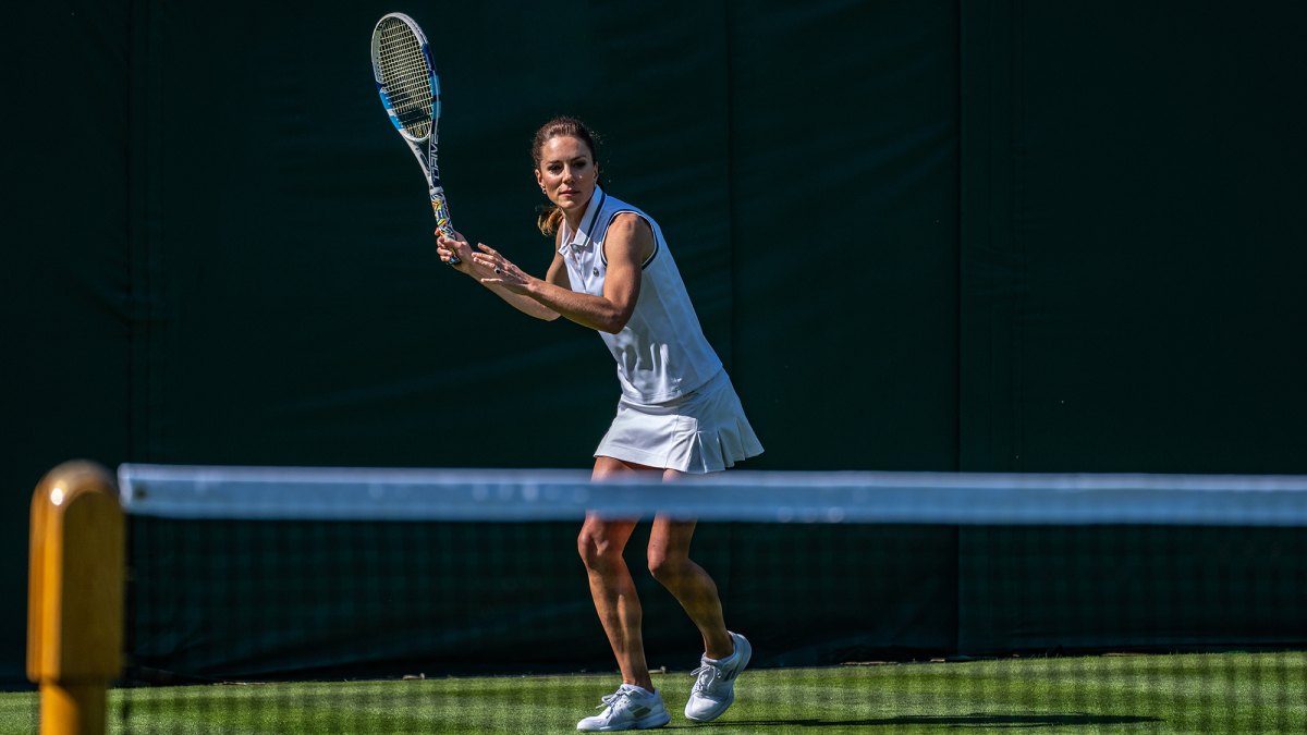 Princess Kate Accidentally Catches Tennis Ball With Her Hands During Roger Federer Match: 'Are You Allowed to Do That?'