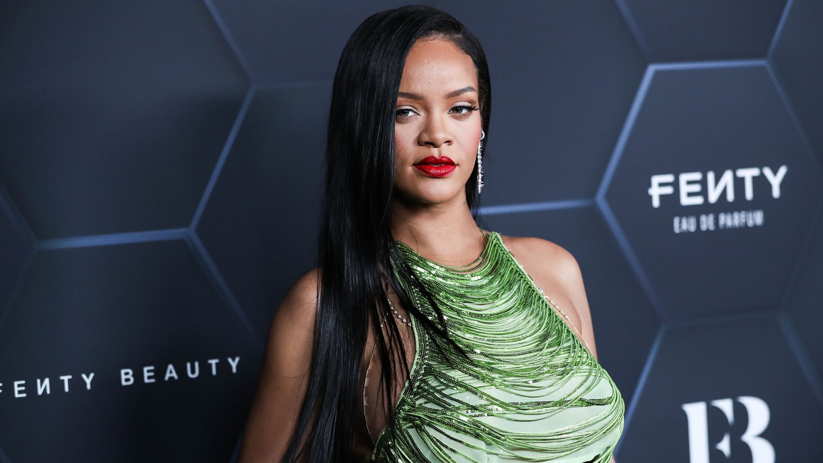 Rihanna Steps Down as CEO of Savage x Fenty Amid 2nd Pregnancy, Appoints New Chief to Expand Brand