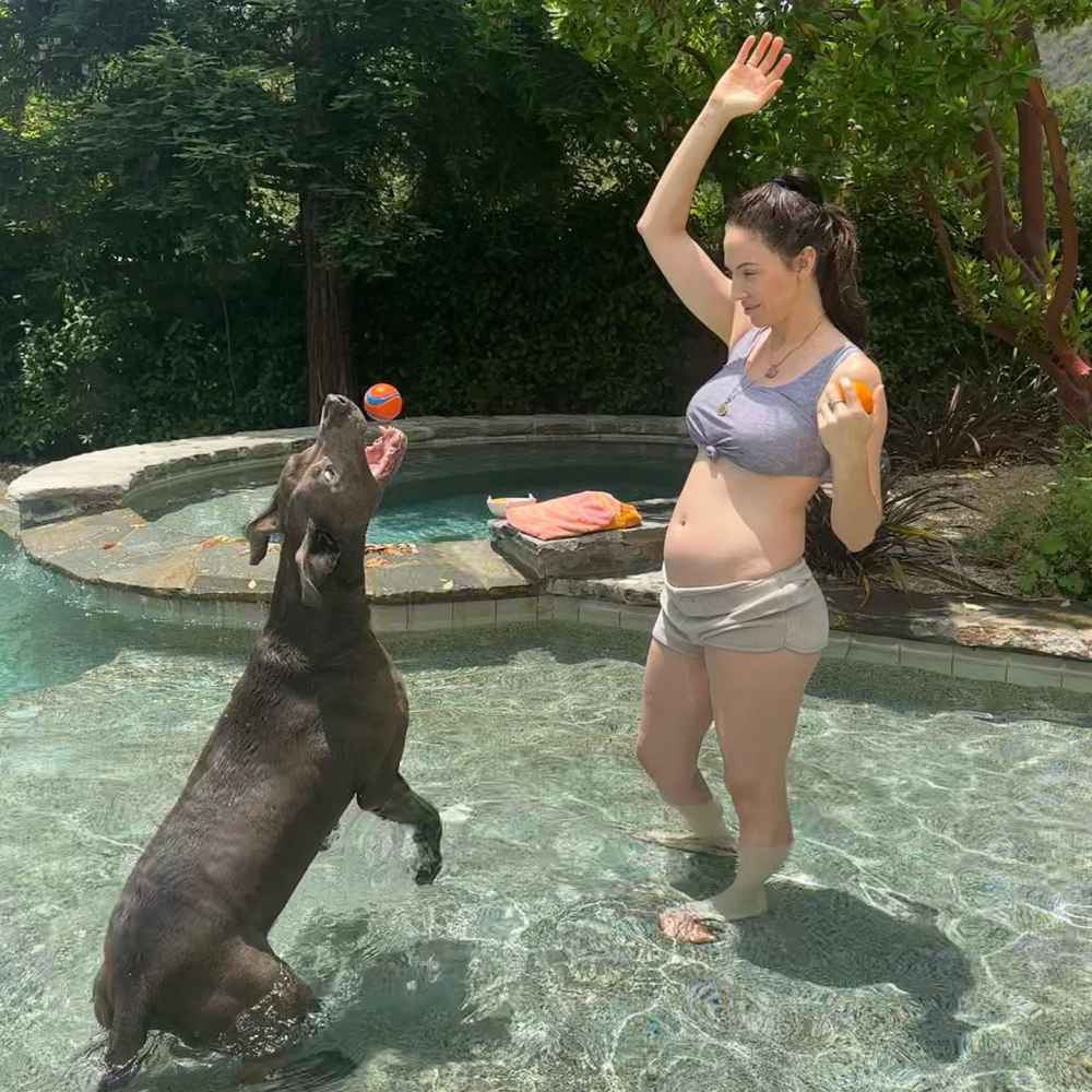 Whitney Cummings Announces She&rsquo;s Pregnant, Expecting Her 1st Child