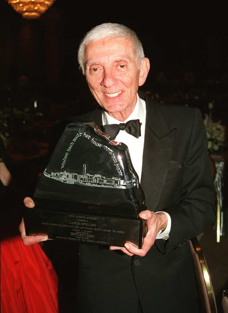 Tori Spelling and Dean McDermott’s Family Guide: Meet Their 5 Kids, Her Famous Parents and More