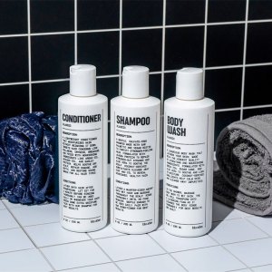 17 Best Shampoos and Conditioners for Dry Scalp