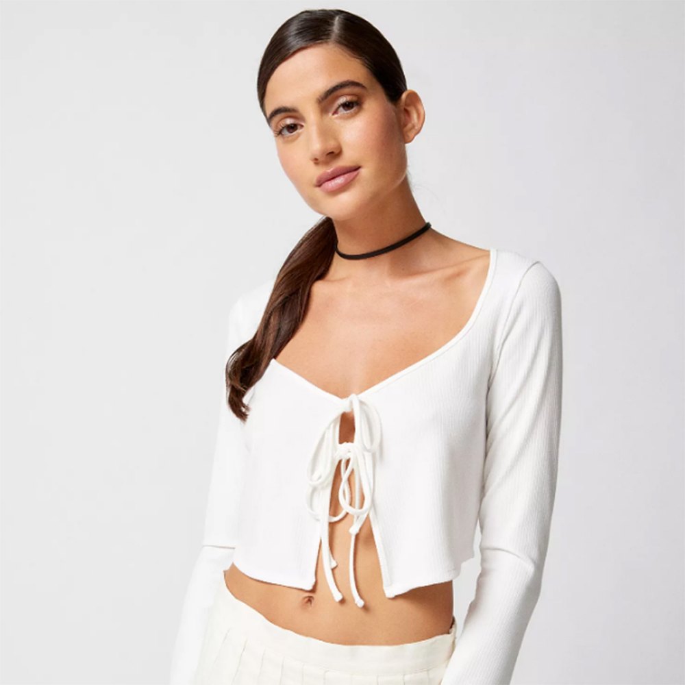 weekend-deals-urban-outfitters-tie-top