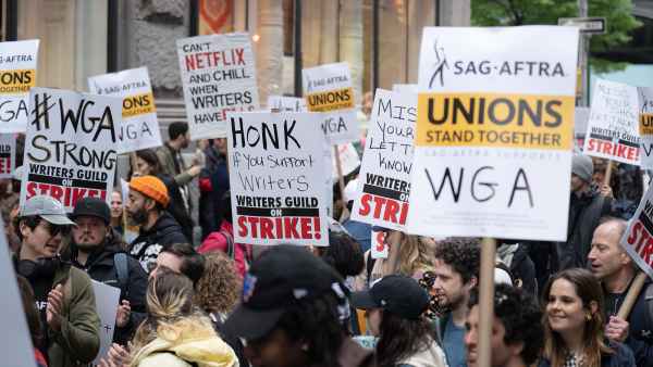 AMPTP Denies Plans to Let WGA Members Lose Their Homes Before Resuming Negotiations 259