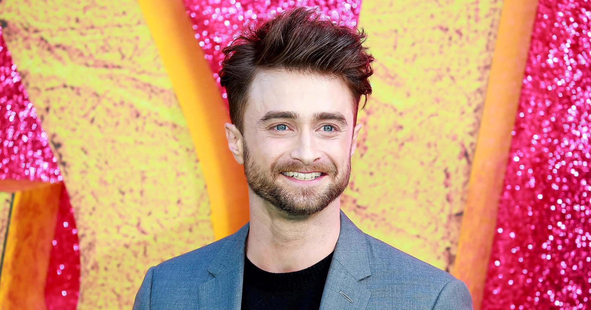 Daniel Radcliffe Jokes His 3-Month-Old Son Is 'Fully Talking' - Vimarsana News