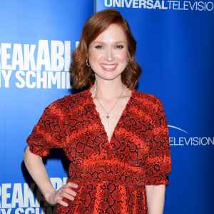 Ellie Kemper Shares Which Office and Bridesmaids Costars She Keeps in Touch With 325
