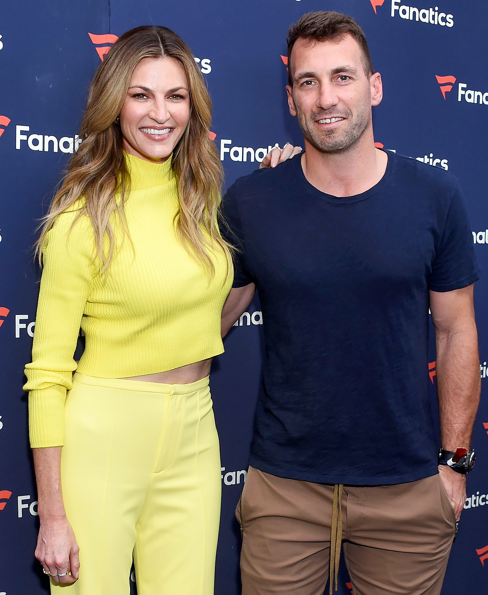Erin Andrews, Husband Jarret Stoll Welcome Baby Via Surrogate picture