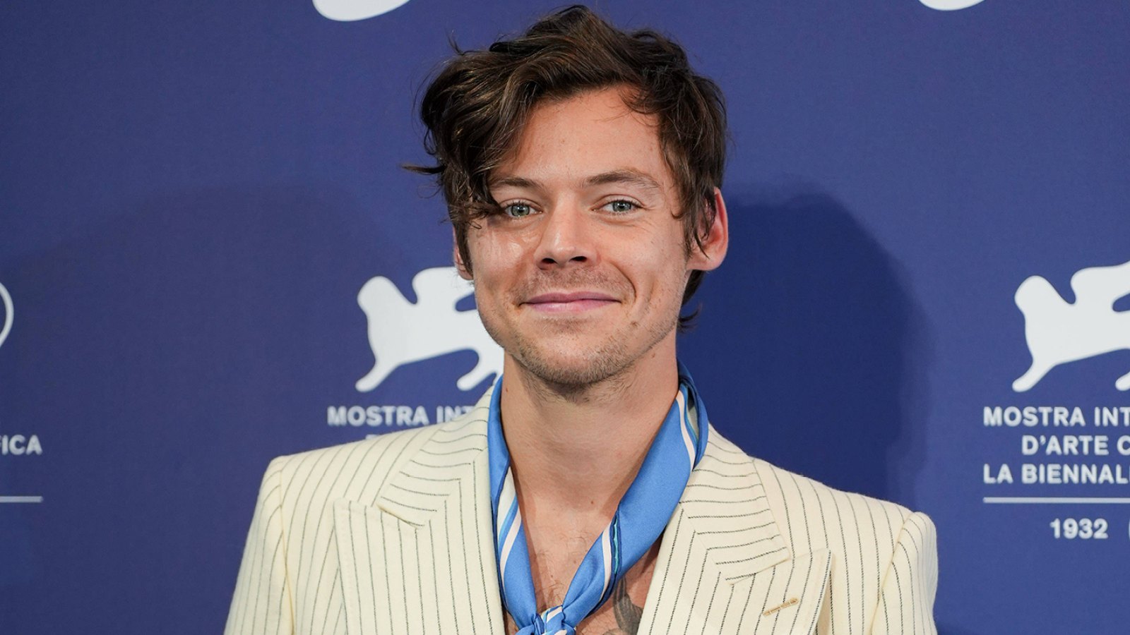Harry Styles Apparently Has an 'Olivia' Tattoo on His Thigh Now and We're Completely Shook