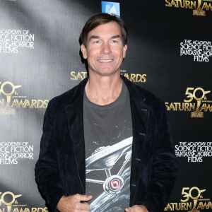 Jerry O-Connell Helps Fight Fire After Malibu Food Truck Was Engulfed in Flames
