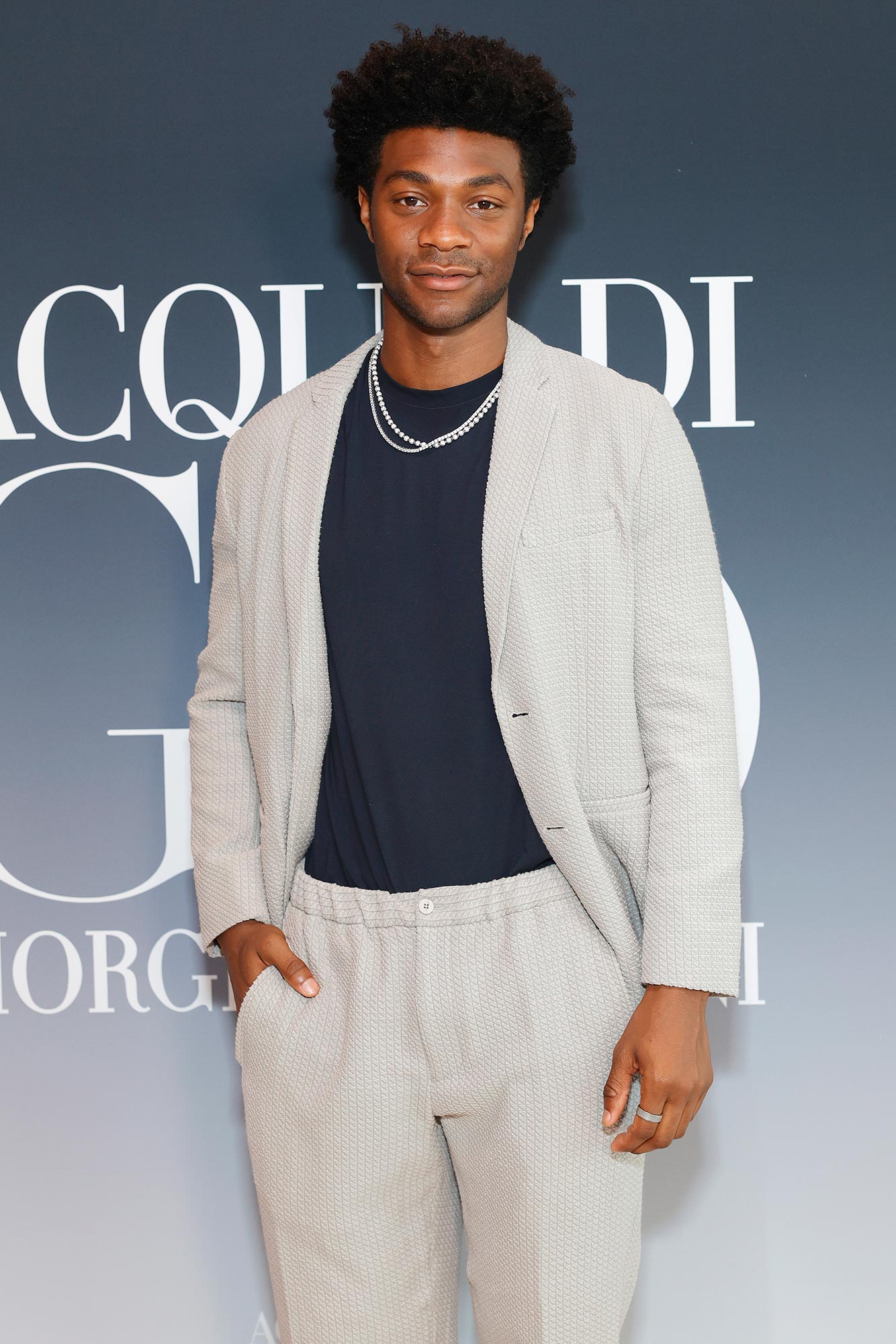 Unveiling the Exquisite World of Armani Beauty: All-Star Celebration with Chase Stokes, Kelsea Ballerini, and a Galaxy of A-List Guests!
