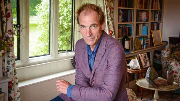 Julian Sands Cause of Death Listed as Undetermined