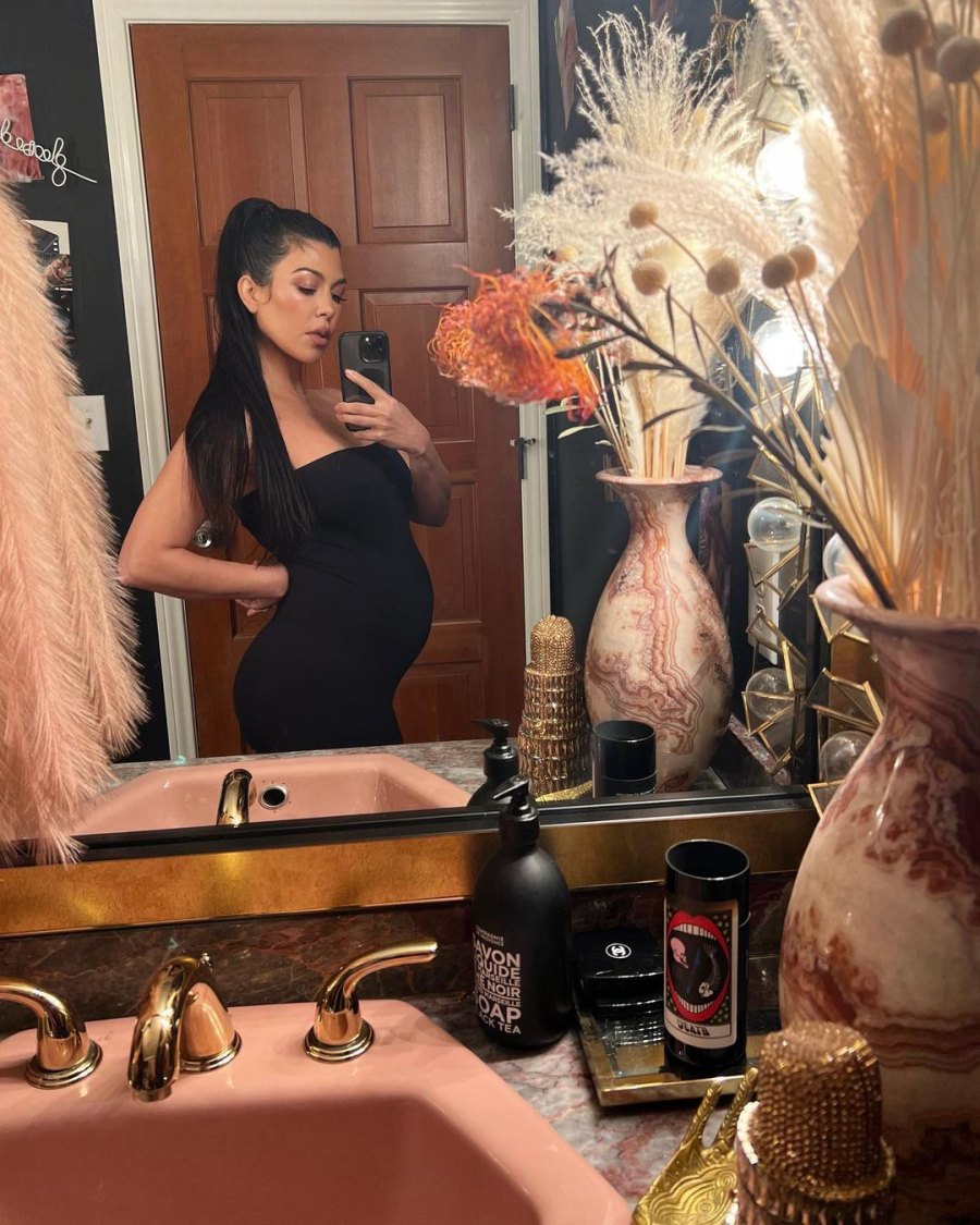 Kourtney Kardashian's Baby Bump Album Before 4th Child Bumping in Black