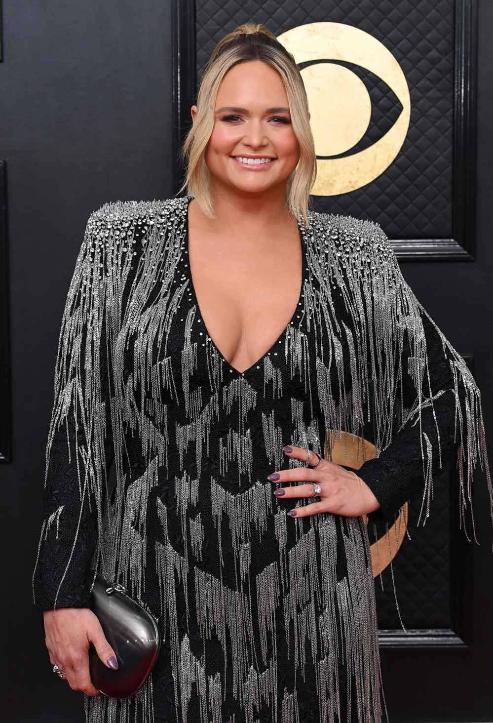 Miranda Lambert Feels There Is a Level of Respect That Is Expected at a Show Amid Fan Selfie Drama 324
