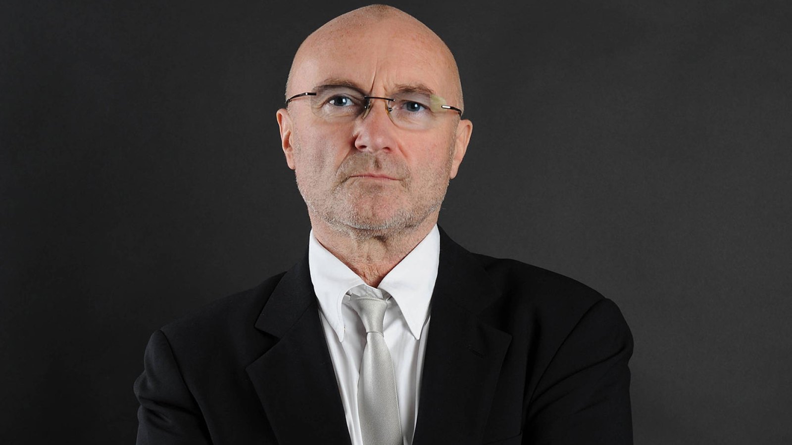 Phil Collins Retiring From Music Due to Ill Health