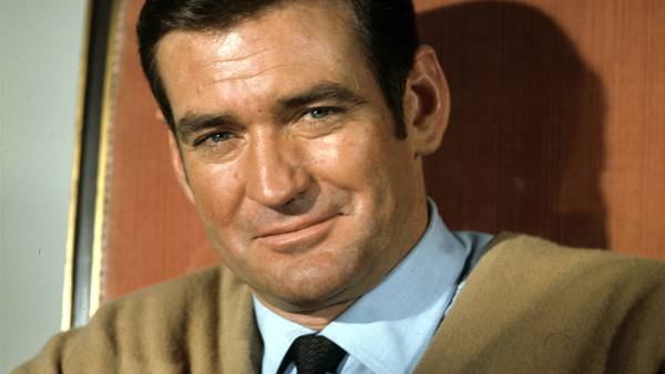 Rod Taylor Dies at 84: The Birds’ Costar Tippi Hedren Pays Respects