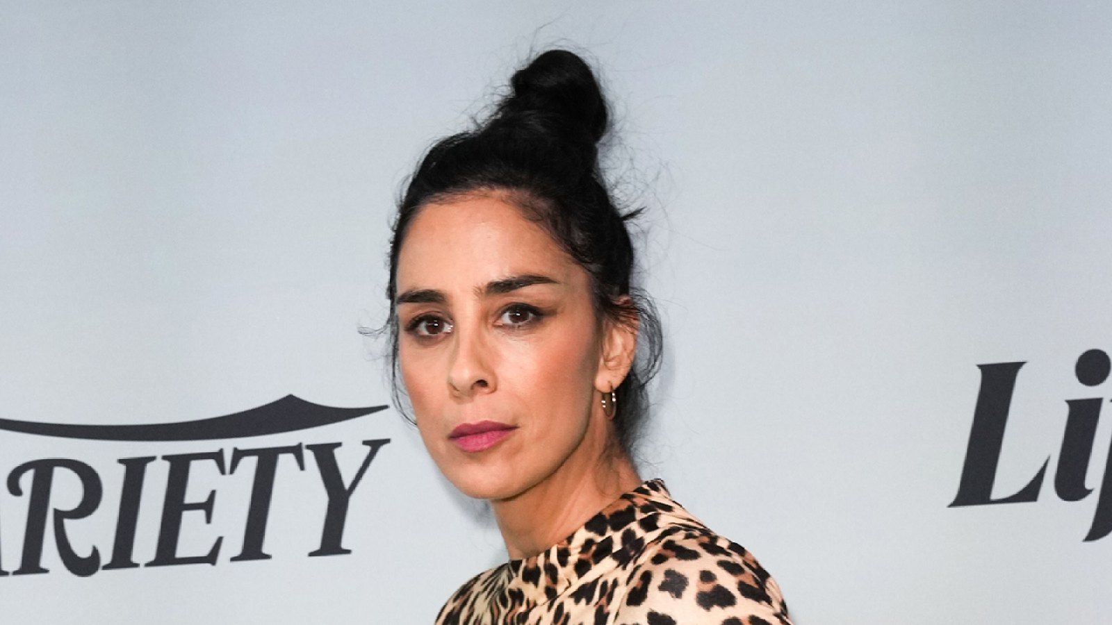 Sarah Silverman Is F–king Pissed About Actors Filming Indie Projects Amid Strikes