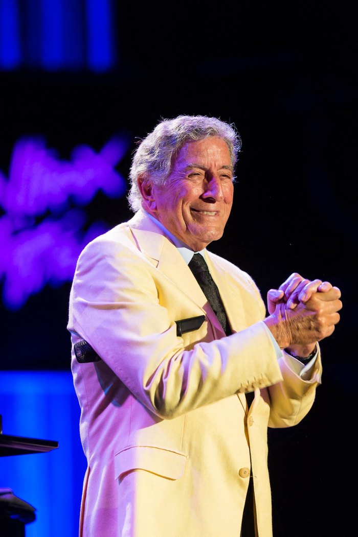 Tony Bennett's family says late singer was happy to cheer people up at Fan Thank You 293