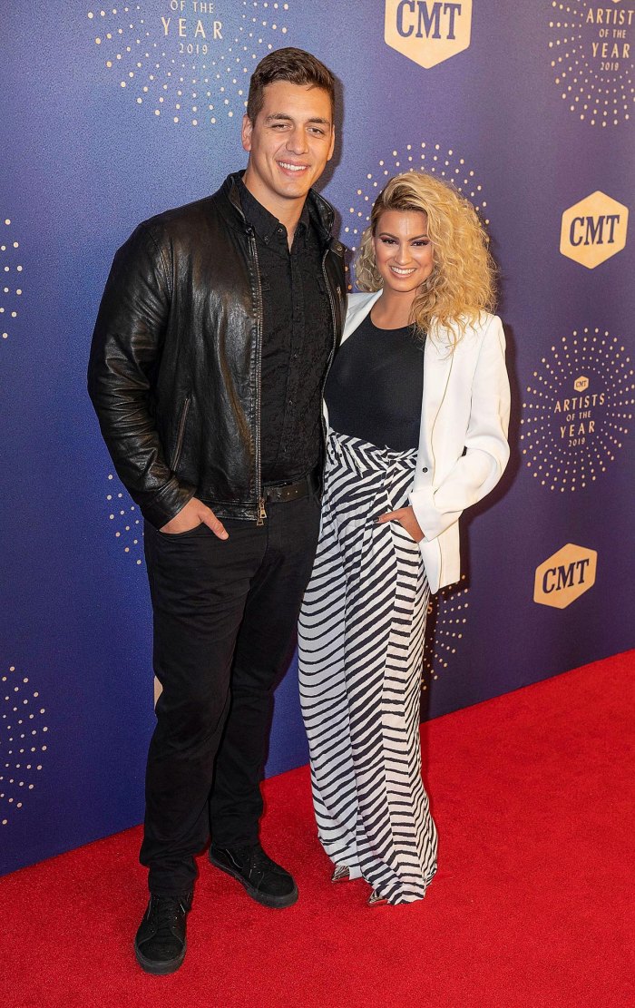 Tori Kelly and Husband André Murillo s Relationship Timeline 340