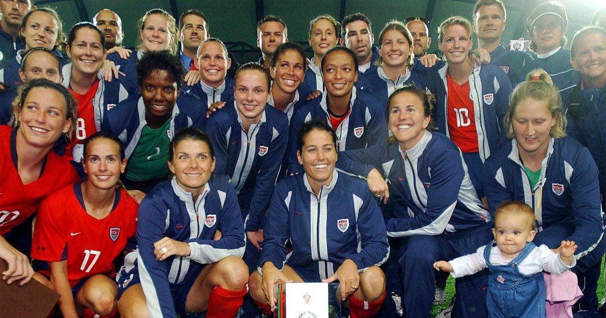 US Women s National Soccer Team Take the 2023 ESPYs Stage to Receive Arthur Ashe Award for Courage 261