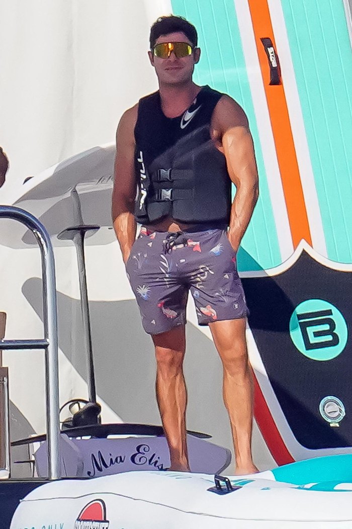 Zac Efron Shows Off Toned Muscles During Rare Public Appearance on Luxury Yacht 2