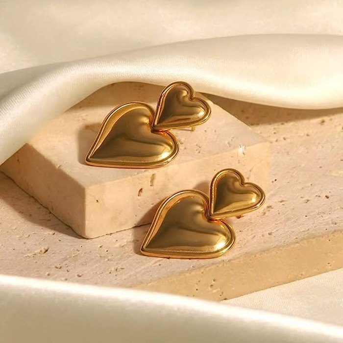 amazon-heart-earrings