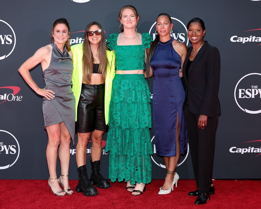 U.S. Women’s National Soccer Team Take the 2023 ESPY Awards Stage to Receive Arthur Ashe Award for Courage