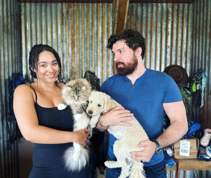 Love Is Blind's Zack Goytowski and Bliss Poureetezadi Bring Dog and Cat Back Home