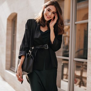 quiet-luxury-belted-pieces