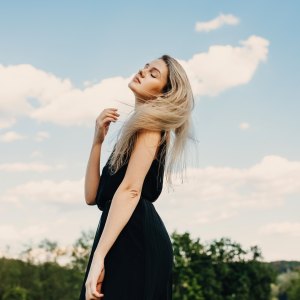 slimming maxi dresses