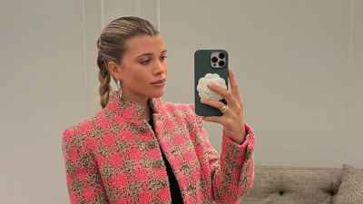 sofia-richie-amazon-essie-nail-polish