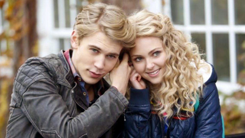 ‘The Carrie Diaries’ Cast: Where Are They Now? thumbnail