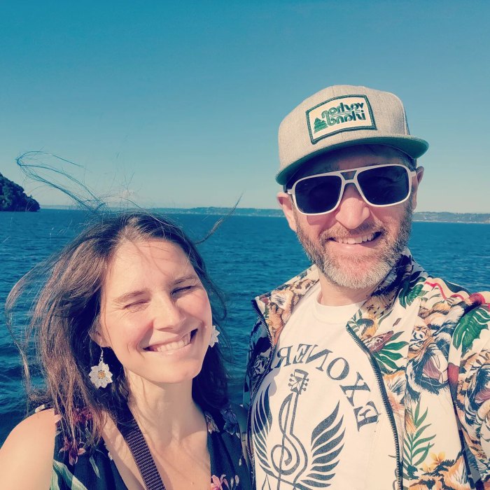 Amanda Knox and Husband Christopher Robinson’s Relationship Timeline