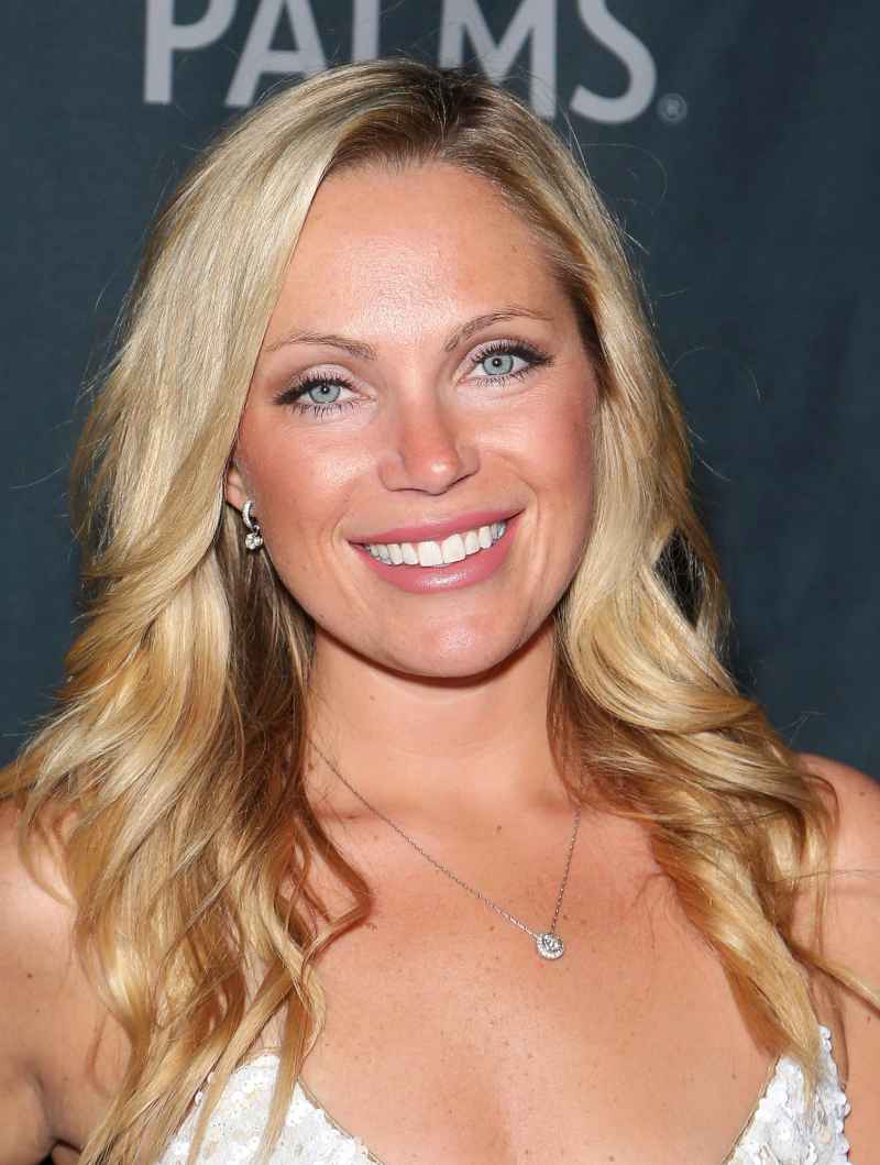 Bachelor Alum Sarah Herron Nominated Her Dad to Be the Golden Bachelor 386