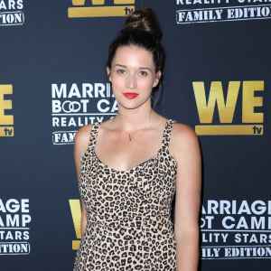 Bachelor Nation's Jade Roper Taken to ER While Suffering Missed Miscarriage