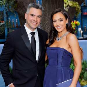 Cash Warren Says He Was Jealous of Male Attention Wife Jessica Alba Would Receive When Dating 427