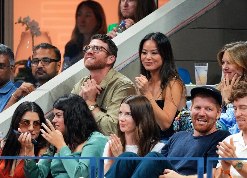 Celebrities Spotted Who Attended the 2023 US Open Barack and Michelle Obama Lindsey Vonn and More 310 Jamie Chung and Bryan Greenberg