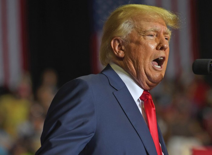 Donald Trump Begs Fox News to Stop Using Orange Photo of Him