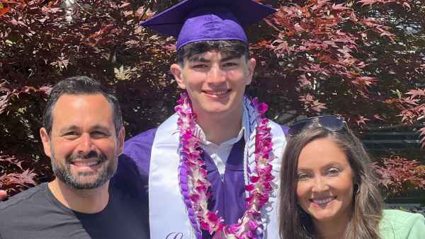 Former Bachelor Jason Mesnick Son Ty Is Now in College and We’ve Never Felt Older Molly Mesnick Riley