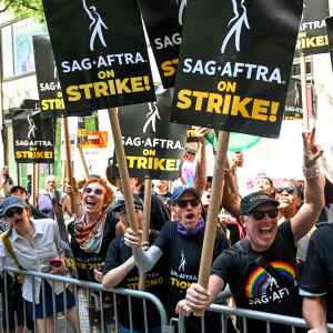 SAG-AFTRA Actors Join WGA Writers On The Picket Line In New York